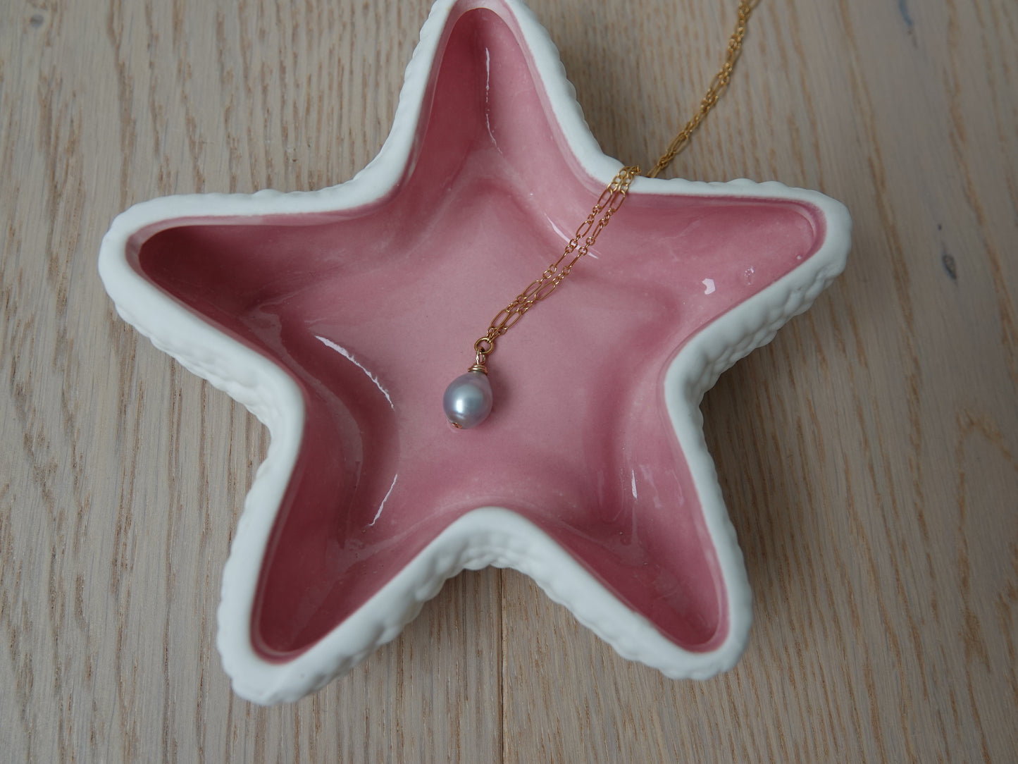 Teardrop Pearl Necklace