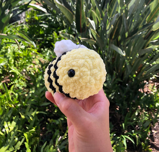 Chubby Bee Plushie/Keychain